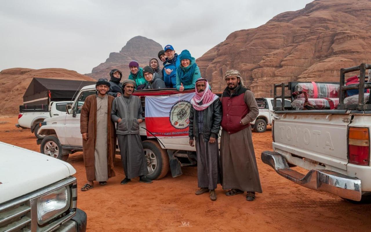 Wadi Rum Travel Camp Zewnętrze zdjęcie