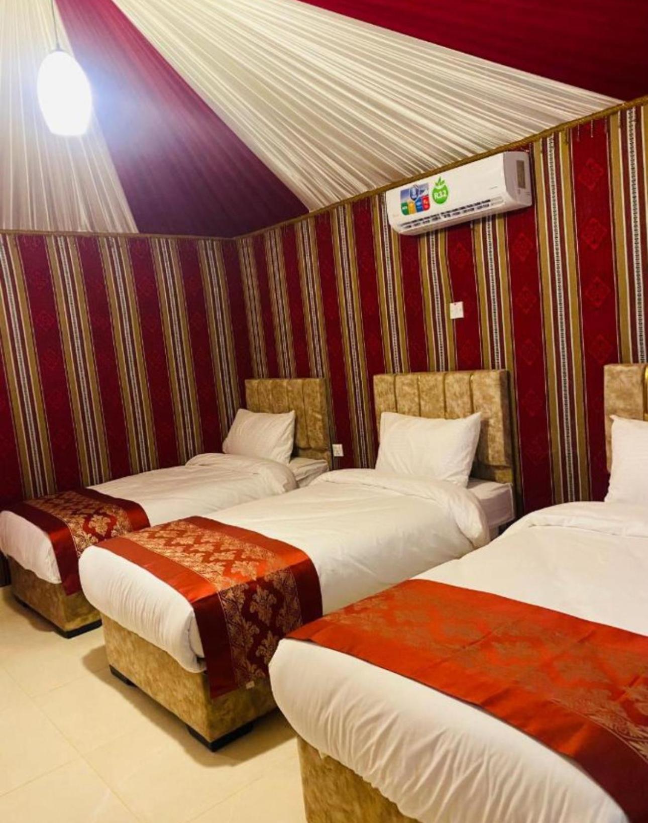 Wadi Rum Travel Camp Zewnętrze zdjęcie