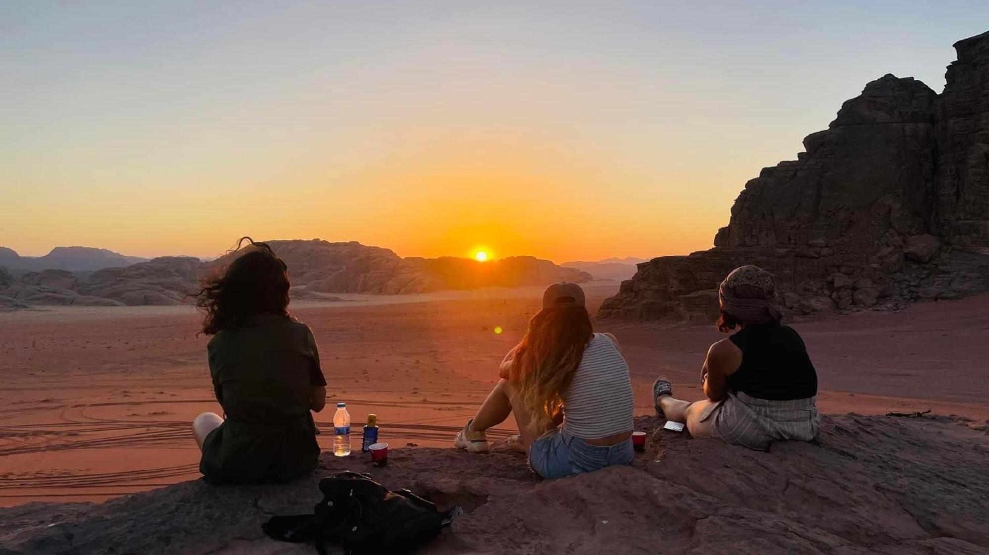 Wadi Rum Travel Camp Zewnętrze zdjęcie